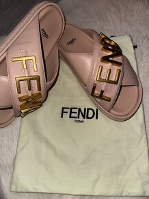 FENDI - 9