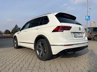 Volkswagen Tiguan 2.0 TDI R-Line 4Motion - 9