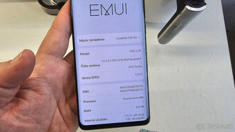 Huawei P30 Pro - jemná puklina na lcd - 9