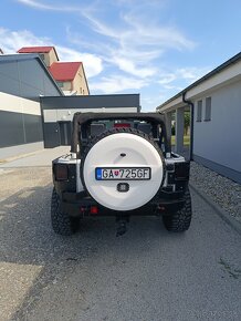 Jeep Wrangler JK 3.8L + plyn - 9