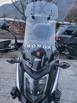 Honda NC750X - 9