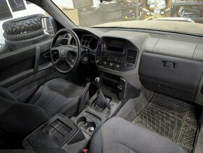 Mitsubishi Pajero 3,2 DID - 9