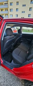 Hyundai I30 1.6 CRDi - 9