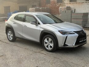 Lexus UX 250h možný odpočet DPH - 9