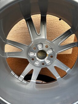 5x112 R18 7J ET45 Originál + 215/50 R18 Continental (2023) - 9