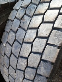 295/80 r22,5  r2017 - 9