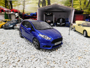 model auta Ford Fiesta ST Mk7 Otto mobile 1:18 - 9