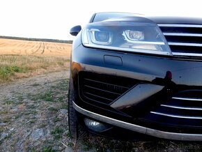 VW TOUAREG 3.0TDI 193KW rv. 2015 - 9