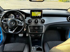 Mercedes Benz GLA 200 4Matic - 9