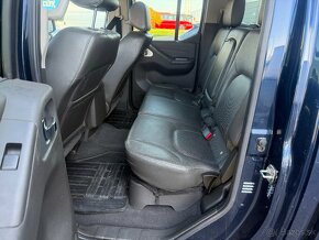 Nissan Navara NP300 DoubleCab Tekna - 9