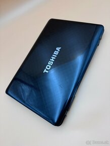 Notebook 15,6" TOSHIBA.Intel i3-2330M 2x2,20GHz.8g ram.SSD - 9