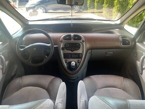 Citroen Xsara Picasso 2.0 HDi SX - 9