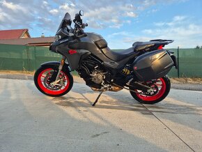 Multistrada V2 S - 9