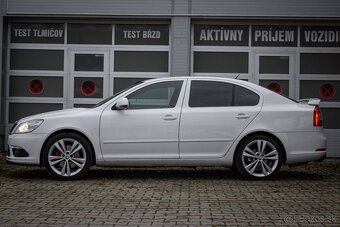 Škoda Octavia 2.0 TFSI RS - 9