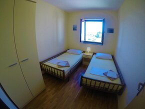 CHORVÁTSKO - Dom so štyrmi apartmánmi - KOŽINO, Zadar - 9