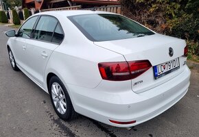 VOLKSWAGEN JETTA 1.2TSI 77KW 2016 - 9