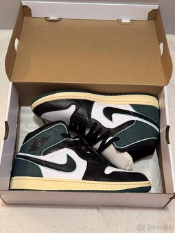 Air Jordan 1 mid se / oxidized 43 - 9