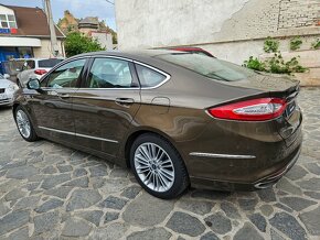 Ford Mondeo Hybrid 2.0 103KW Vignale / AT - 9