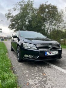 VW PASSAT VARIANT - 9