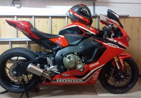 Honda cbr1000rr - 9