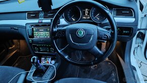 Škoda Superb combi 2.0 TDI dovoz GB - 9