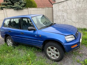 Rav 4  2.0  5dv ocean blue 1998 - 9