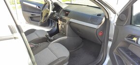 Opel Astra H 2004 - 9