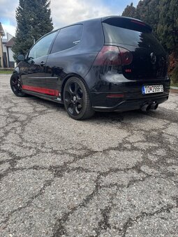 Vw Golf 5 GTI - 9