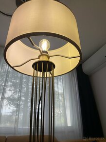 Dizajnová stojanová LED lampa Fellini 155 cm biela / zlatá - 9