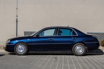 Lancia Thesis - 9