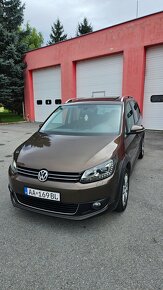 Volkswagen Touran Cross 2.0 TDI CR 103kw DSG Highline - 9