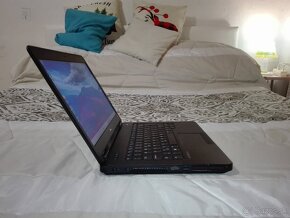 Dell E5440. i5. 6 GB. 500 GB. 14"HD. Baterka velmi dobrá. - 9