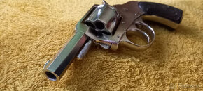 Predám Historický Revolver H&R Arms (38 SW) - 9