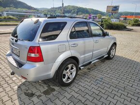 Kia Sorento 2007,2.4,125kw nafta 4x4 - 9