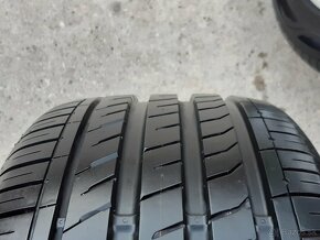 Pneumatiky 235/45R17 Nexen N´Fera Su1 - 9