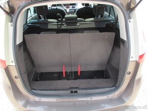 Renault Grand Scenic 1,4TCe 96kw 7míst Panoram GPS - 9