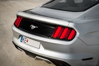 Ford Mustang 2.3 EcoBoost A/T - 9