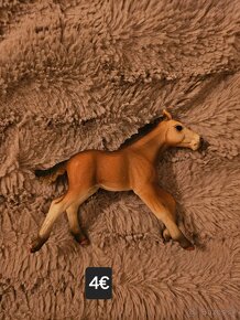 Kone a doplnky Schleich - 9