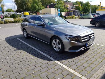 Mercedes Benz E 220D kombi AVANTGARDE 2017 , 112500km - 9