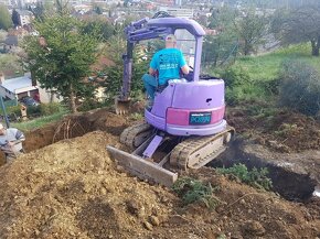 Predám minibager komatsu pc28uu - nulová otoč a teleskop - 9