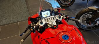 Ducati Panigale v4s 2024 - 9