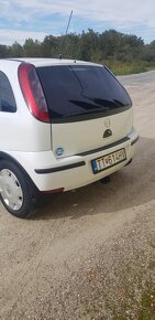 Opel corsa 2004 1.3 cdti - 9