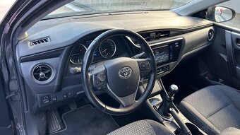 Predám Toyota Corolla sedan 1,6i odpočet dph,  1. majiteľ - 9