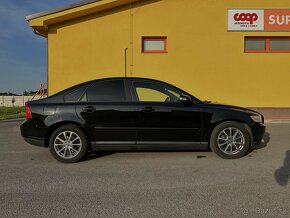 Volvo S40 II 2.0D - 9