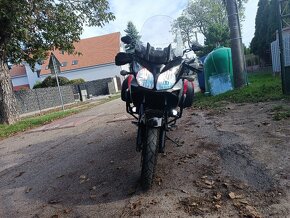 Suzuki 650 Vstrom - 9