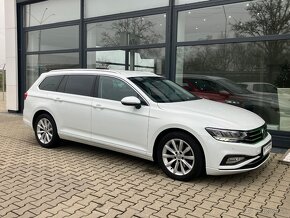 Volkswagen Passat Var. 2.0 TDI EVO Elegance DSG nízky najazd - 9