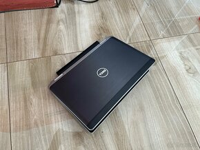 Dell/Notebook/i7/8GB RAM/256GB SSD/Intel HD Grafika 2GB - 9