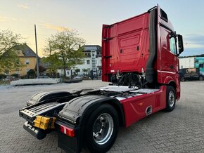 Mercedes-Benz Actros 1846 4x2 L | ADR | Distronic | Spurhal - 9