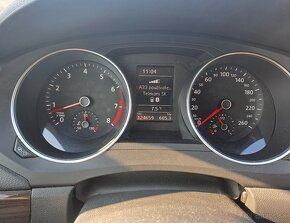 Volkswagen Jetta 1.2 TSI Business Comfortline - 9