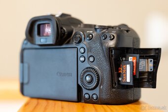 Canon EOS R6 - 9